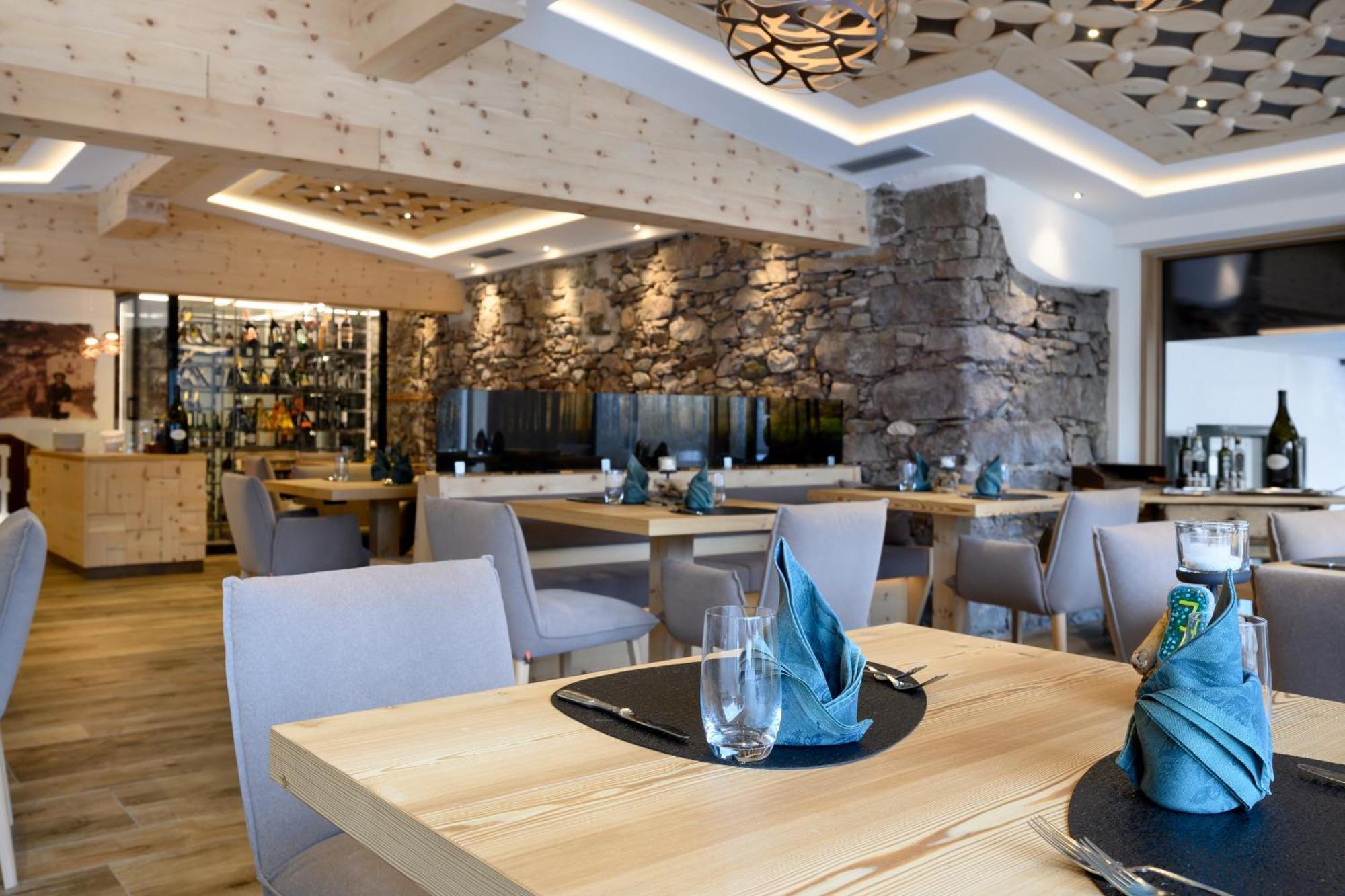 Hotel Al Lago Soraga Buitenkant foto
